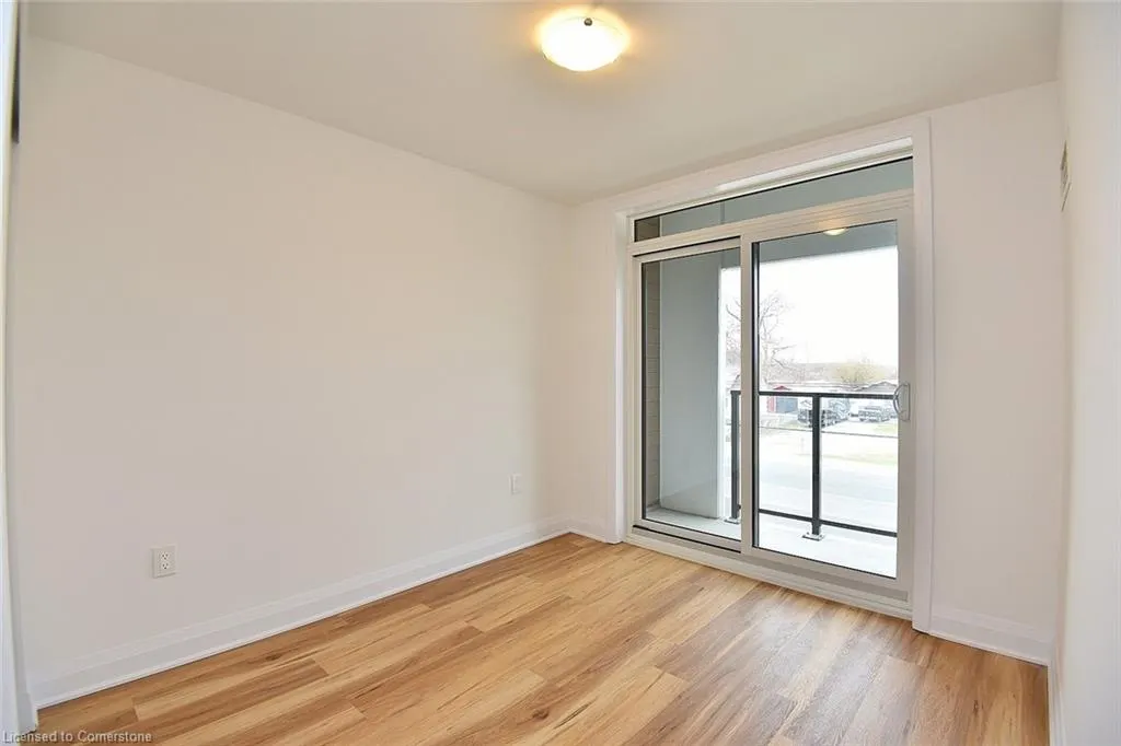 1936 Rymal Road E, #211
