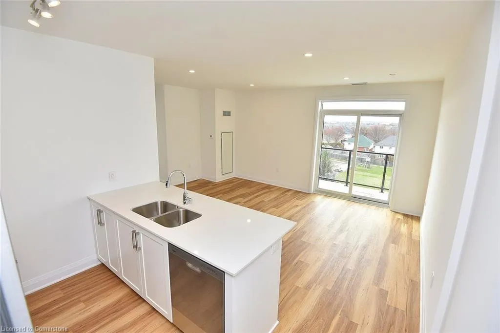 1936 Rymal Road E, #519