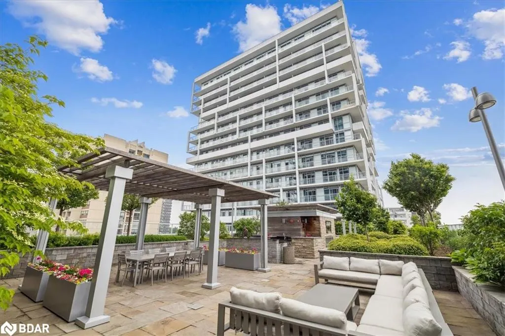 55 Speers Road Road, #12
