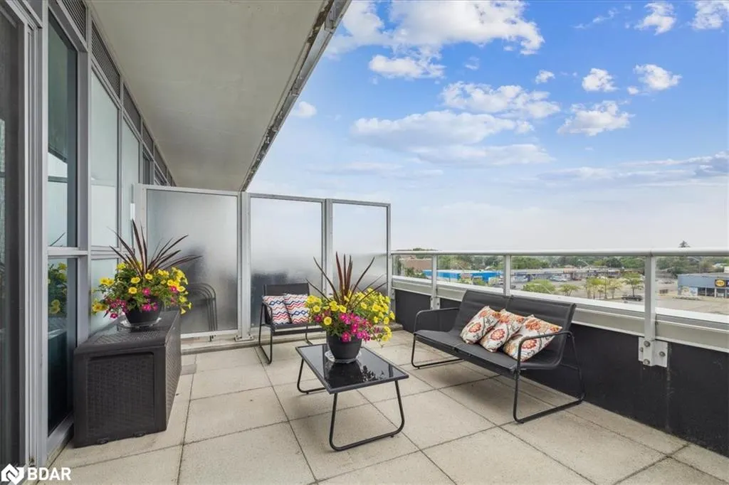 55 Speers Road Road, #12