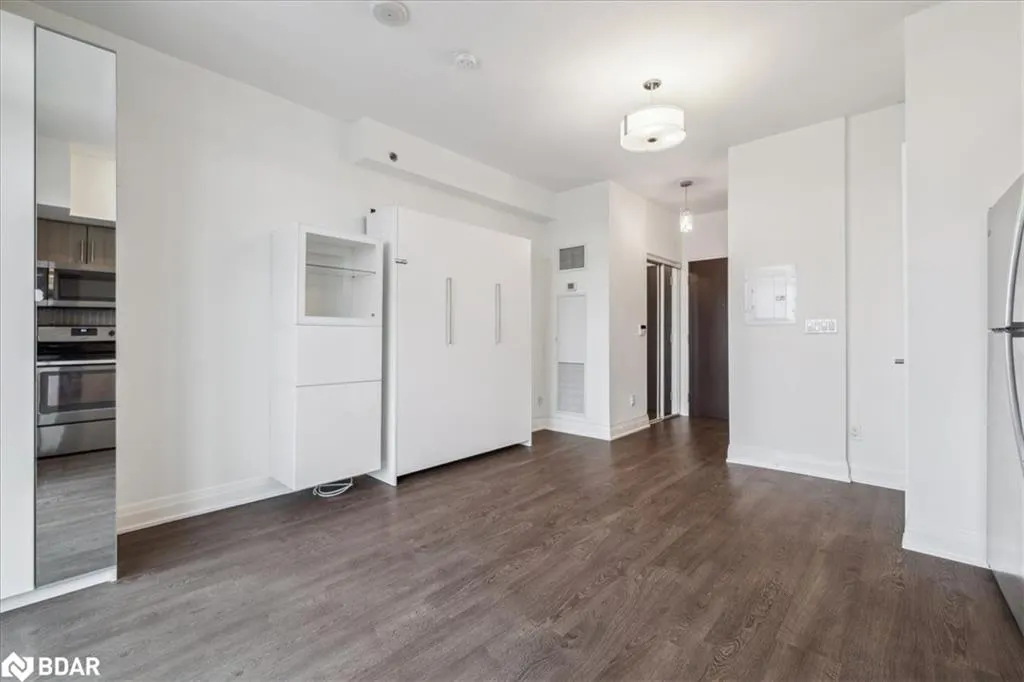 55 Speers Road Road, #12