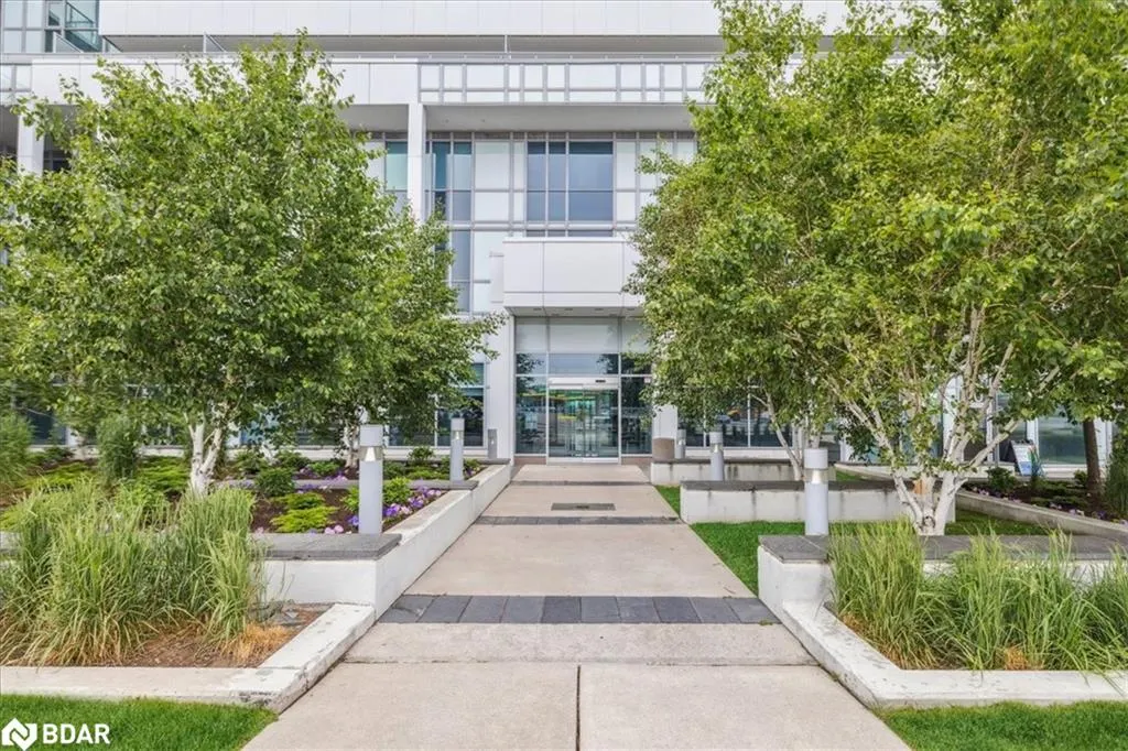 55 Speers Road Road, #12