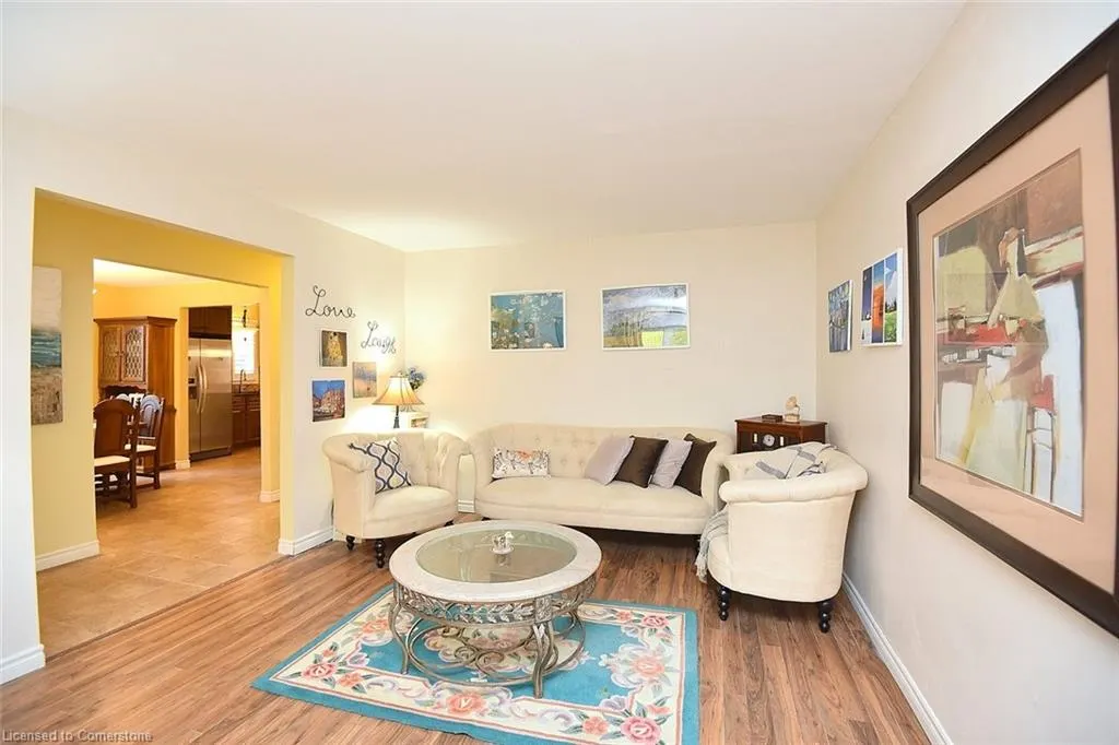 43 Niska Drive
