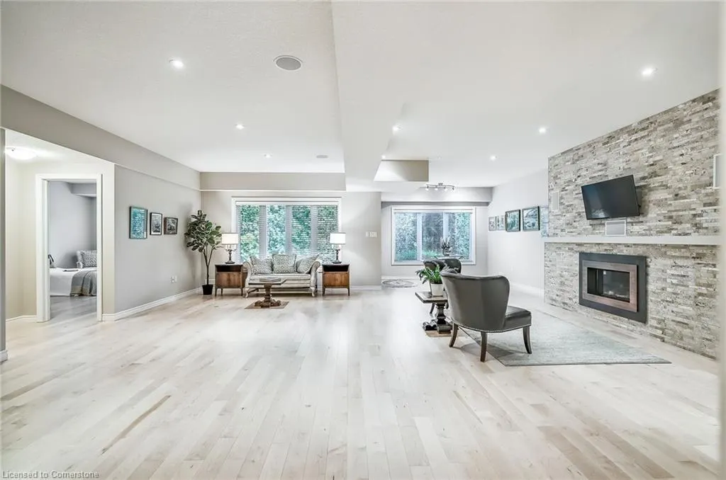 19 Simmonds Drive, #14