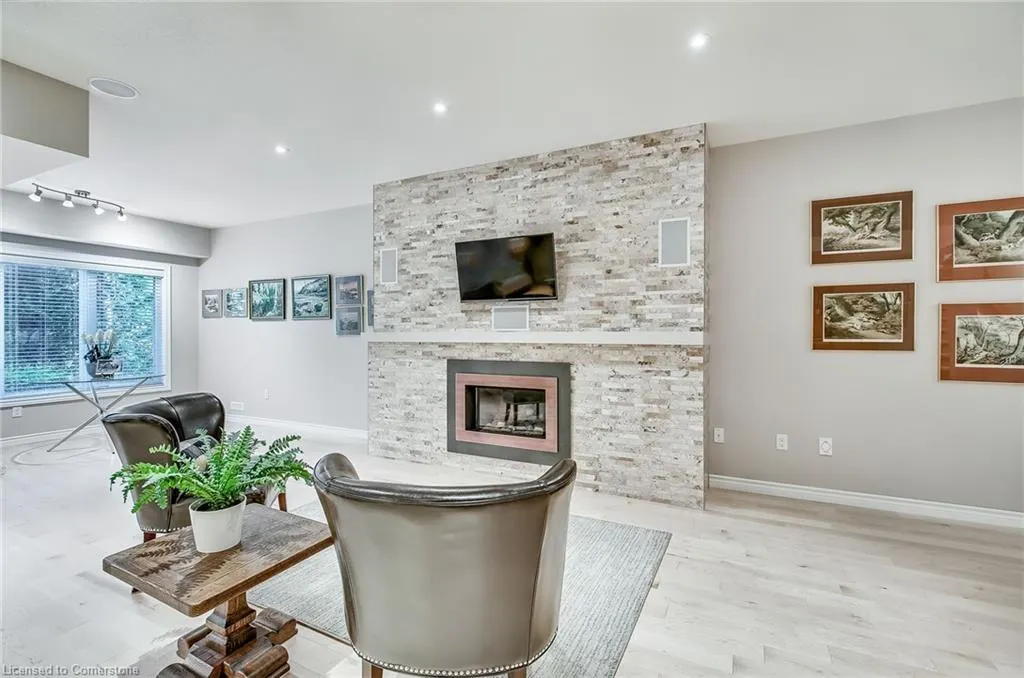19 Simmonds Drive, #14