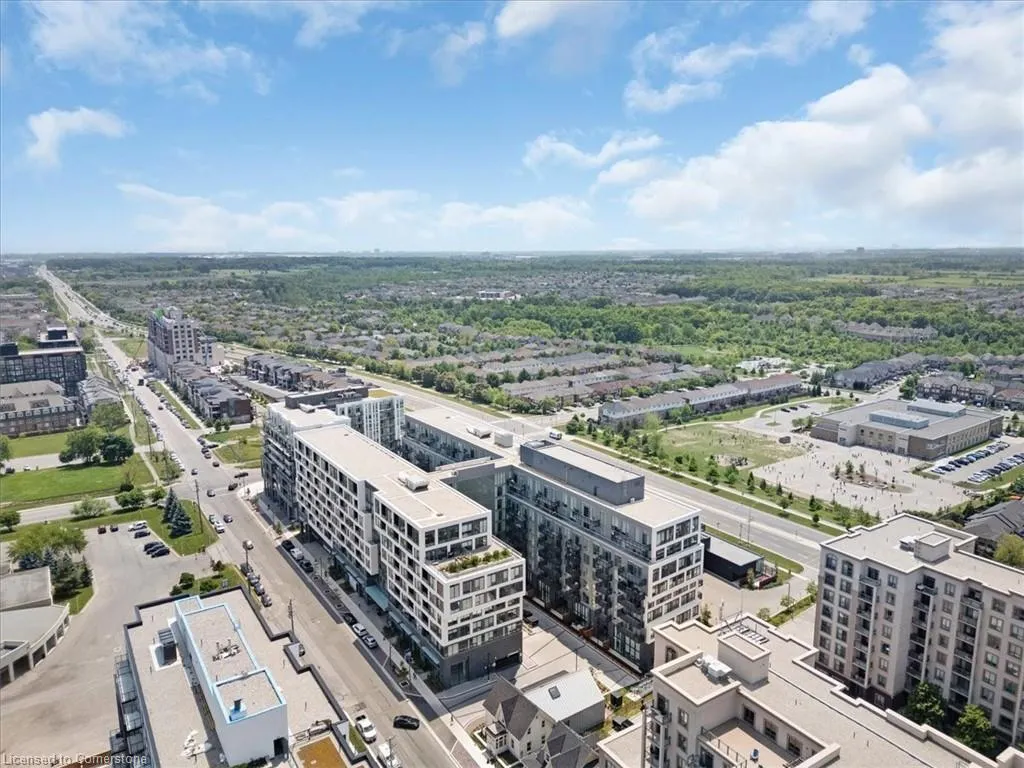 2450 Old Bronte Road, #706