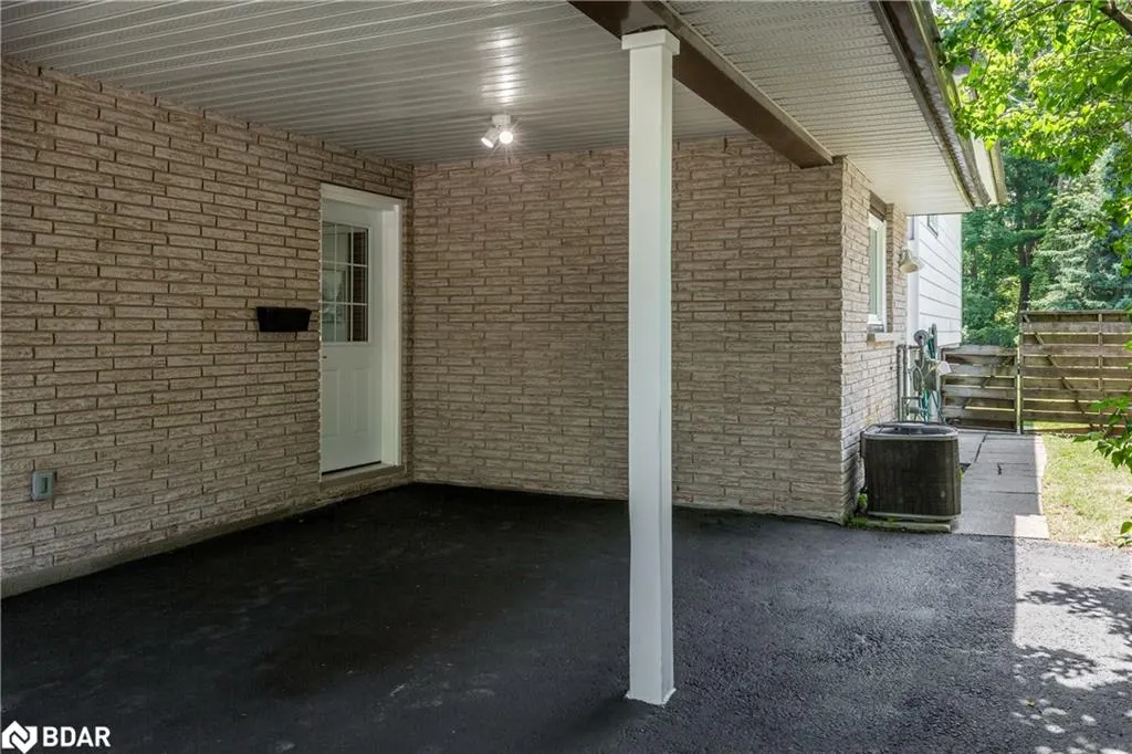 55 Fittons Road E