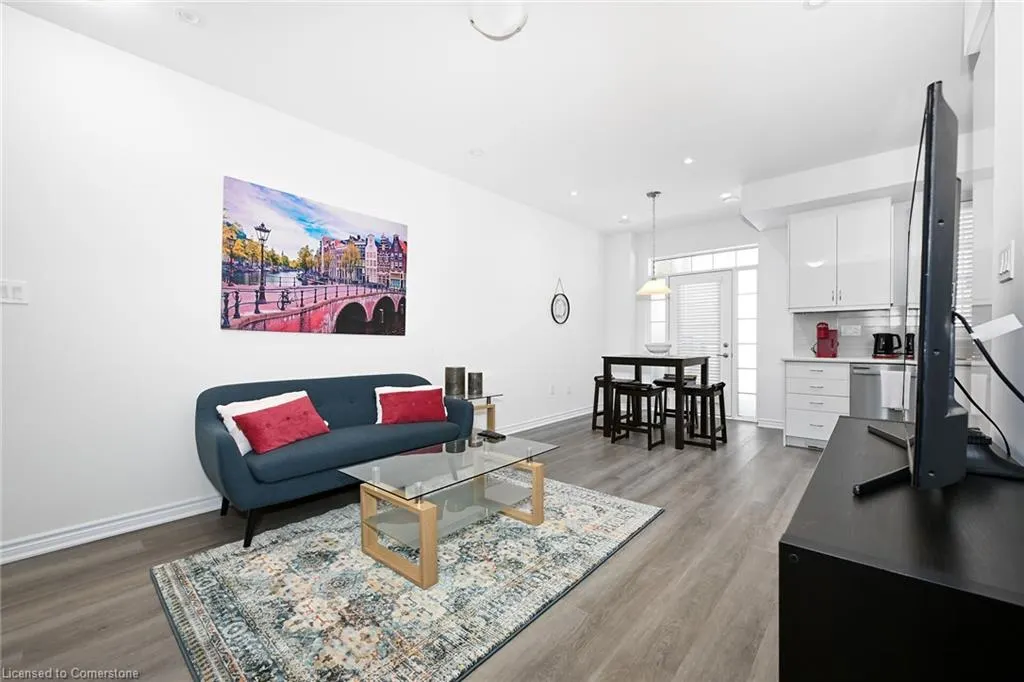 305 Garner Road W, #17