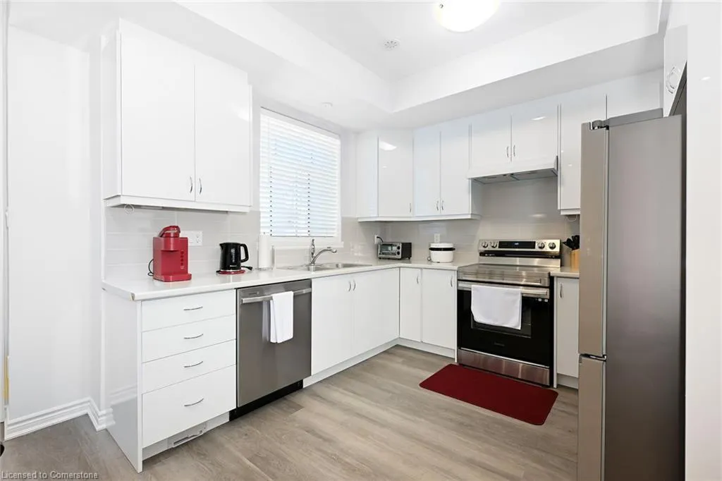 305 Garner Road W, #17