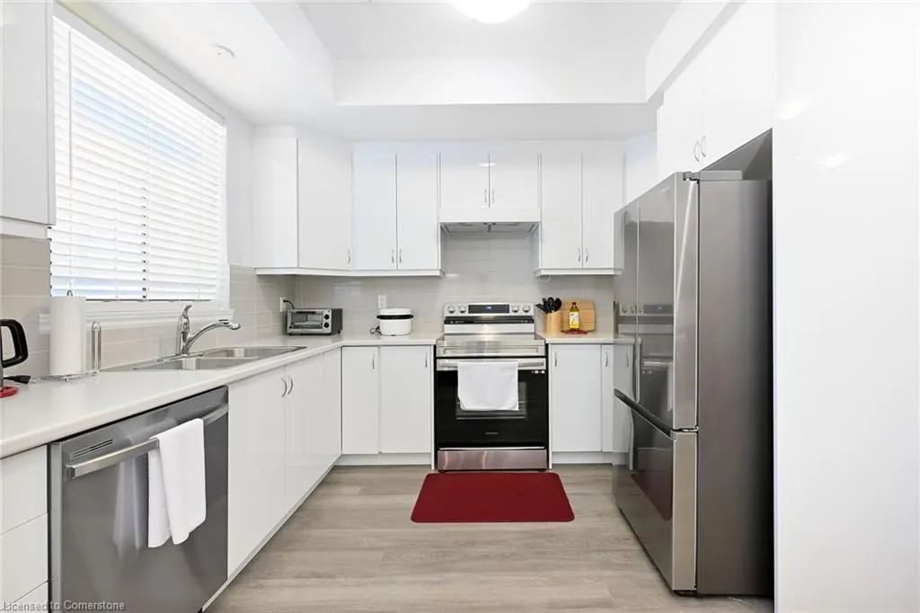 305 Garner Road W, #17