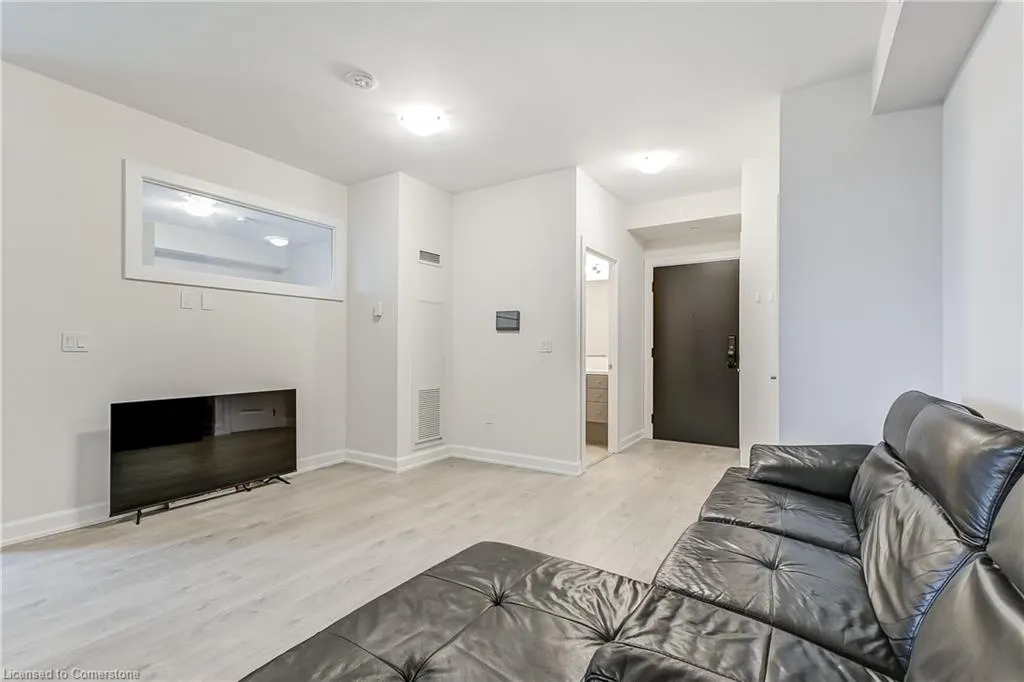 3200 William Coltson Avenue, #401