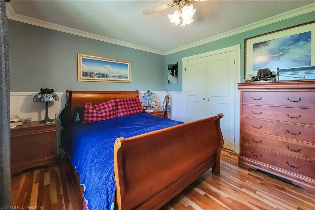120 Pauline Johnson Road
