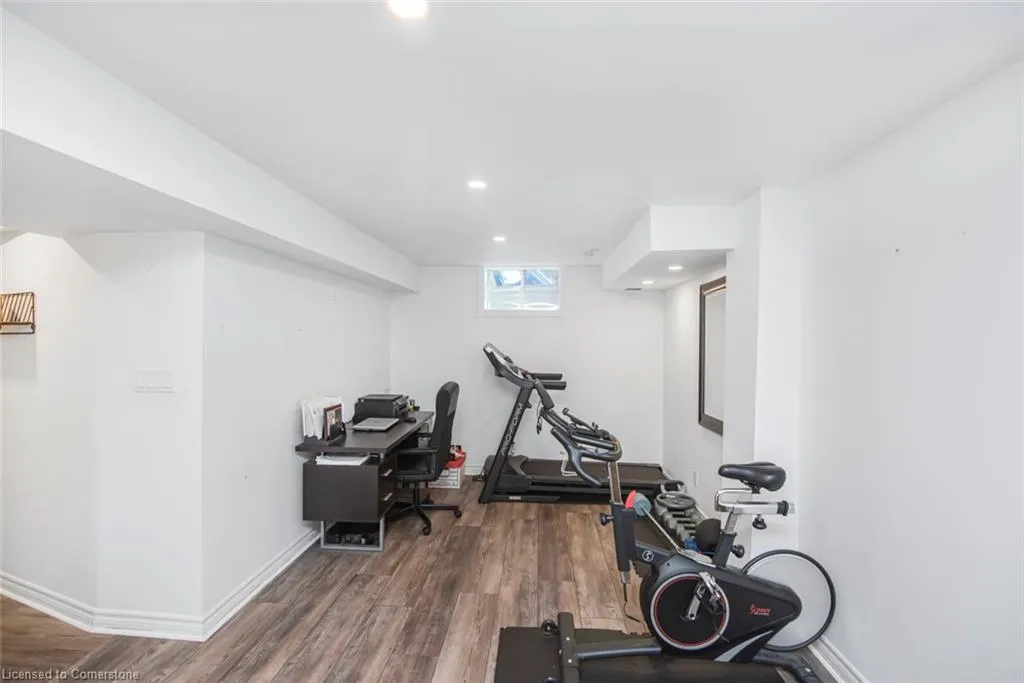 31 Griffith Drive