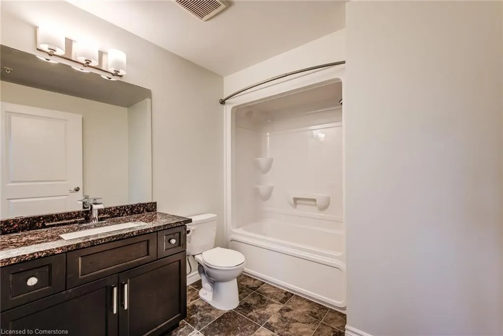 1284 Gordon Street, #306