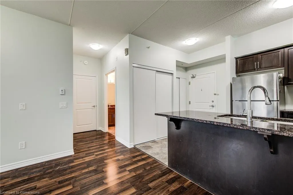 1284 Gordon Street, #306