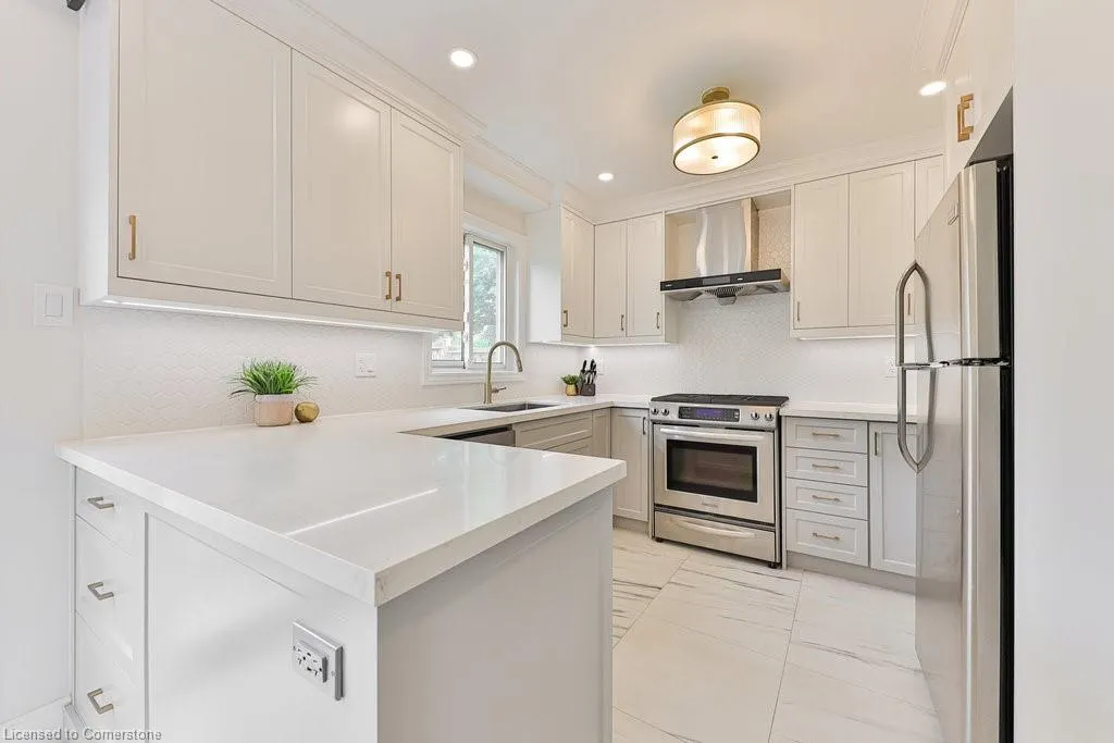 296 Evergreen Crescent
