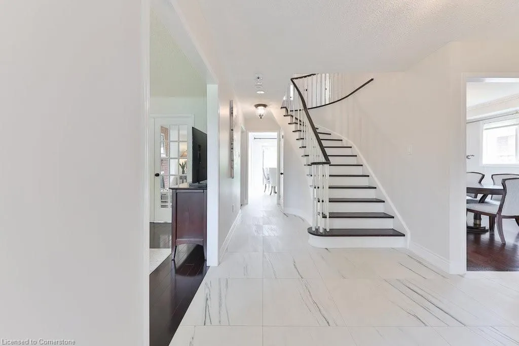 296 Evergreen Crescent