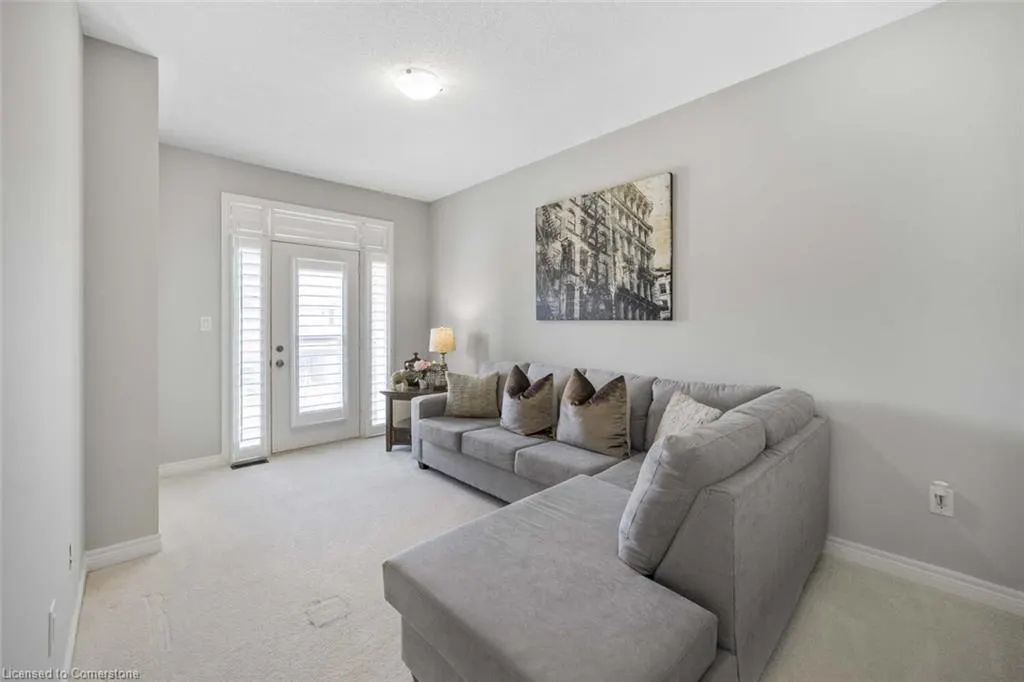 93 Westfield Crescent