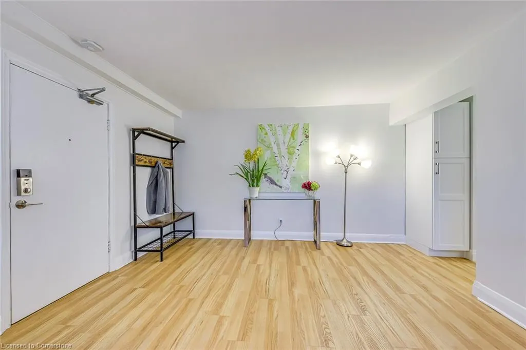 288 Reynolds Street, #1