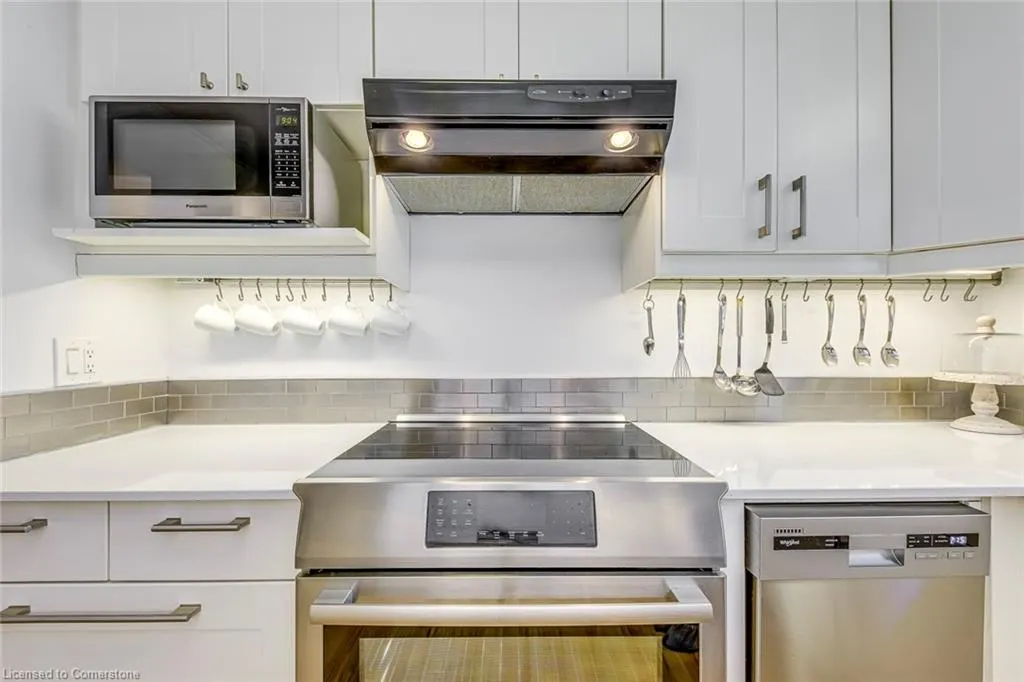 288 Reynolds Street, #1