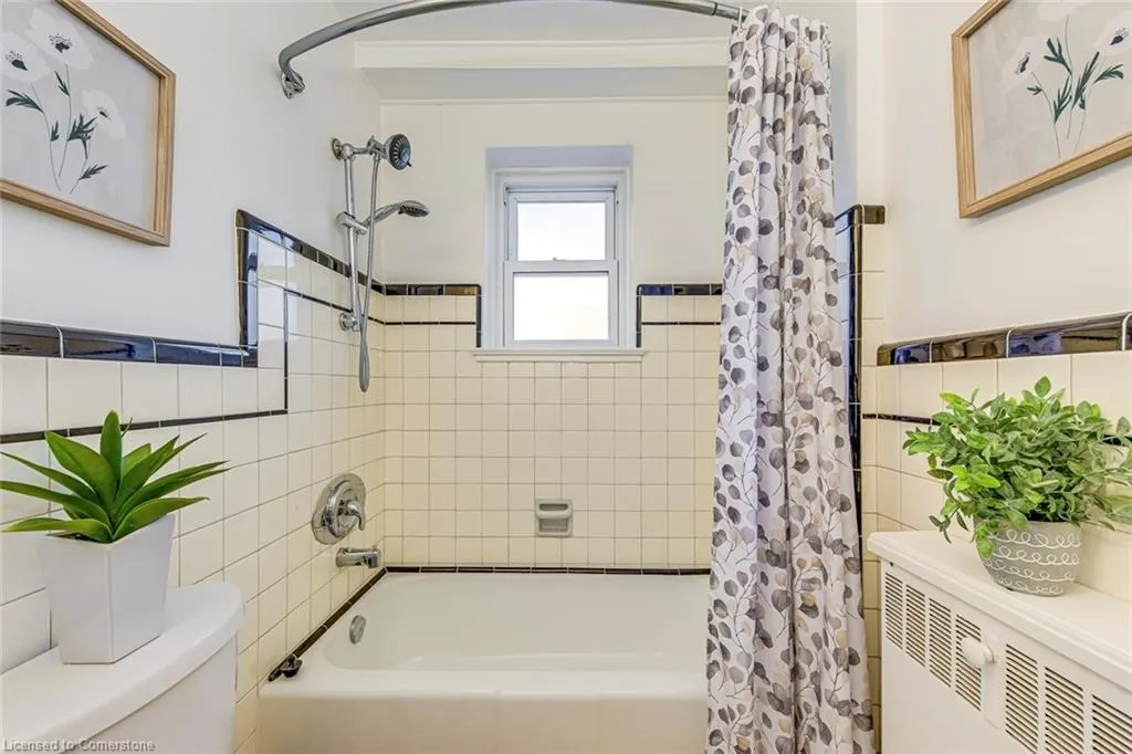 288 Reynolds Street, #1