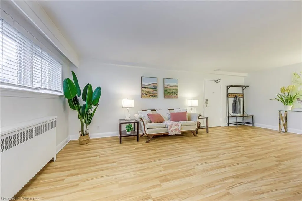 288 Reynolds Street, #1
