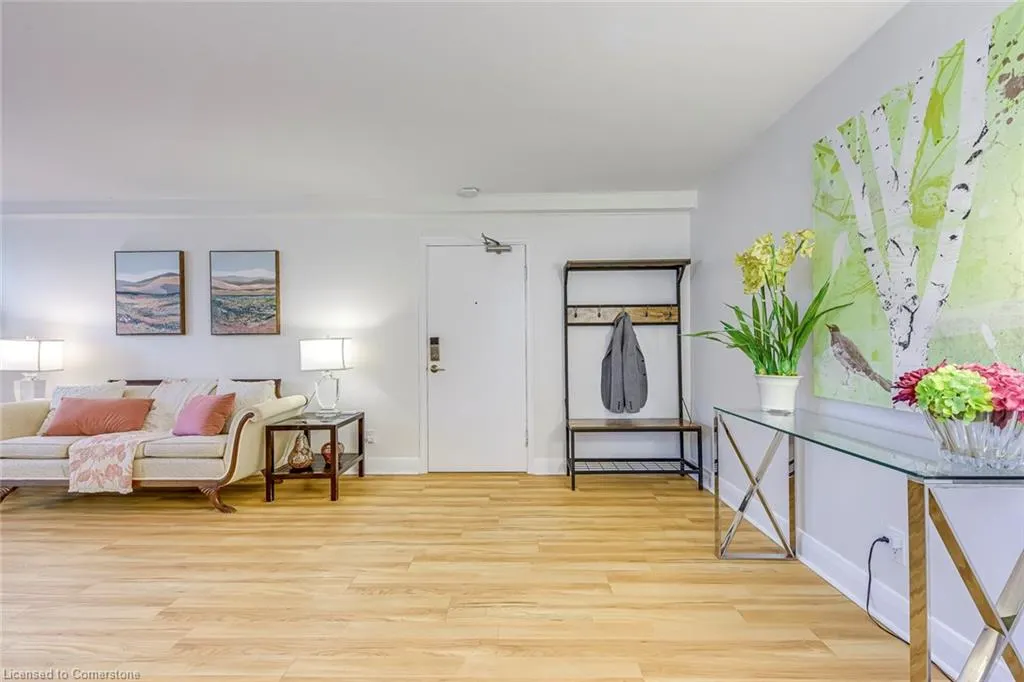 288 Reynolds Street, #1