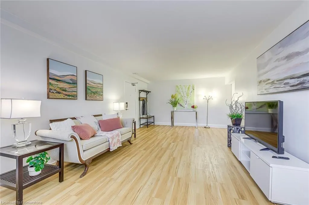 288 Reynolds Street, #1