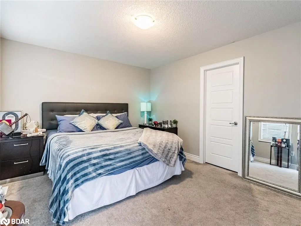 8779 Chickory Trail