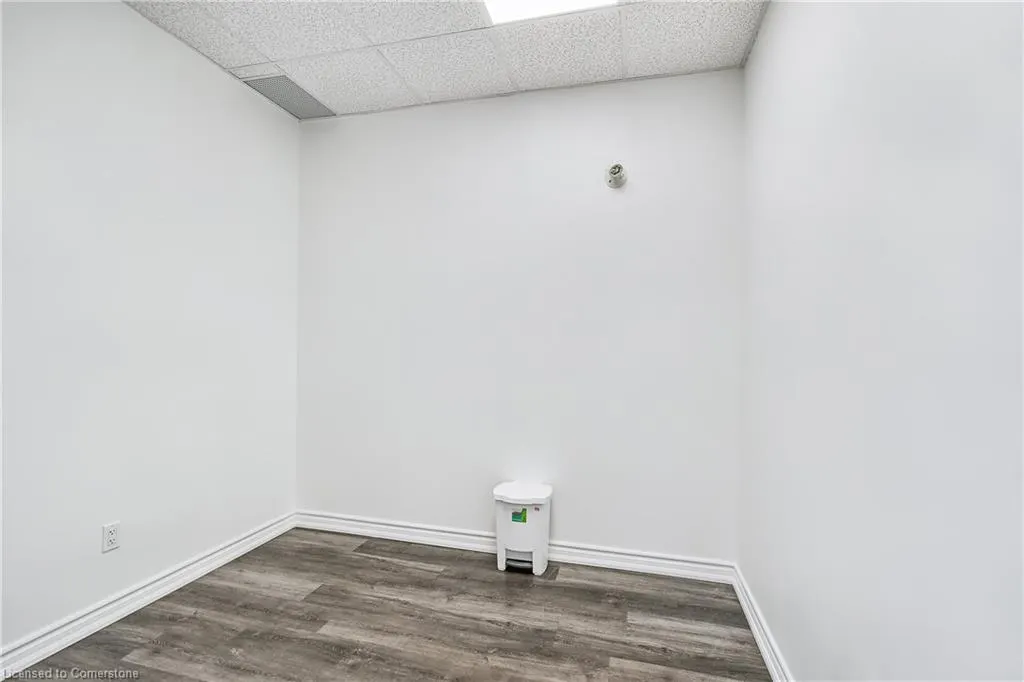1040 Garner Road W, #207