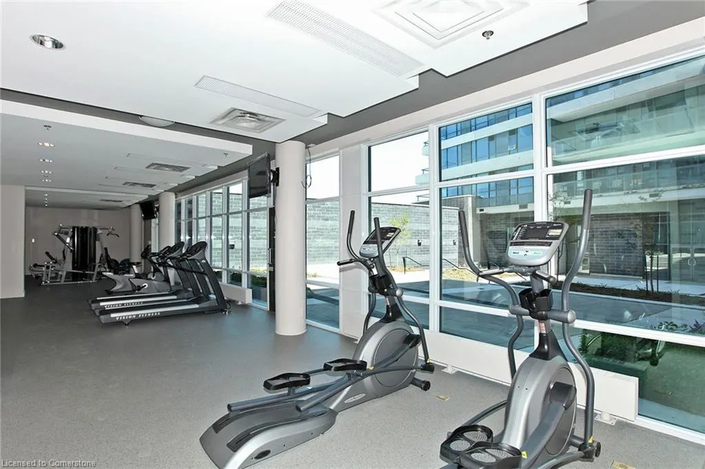 1 Hurontario Street, #609