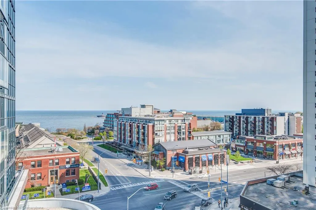 1 Hurontario Street, #609