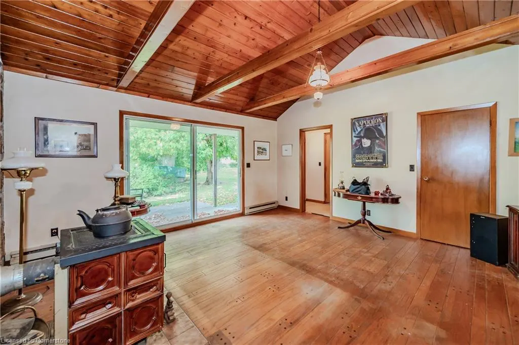 13265 Nassagaweya Puslinch Townline