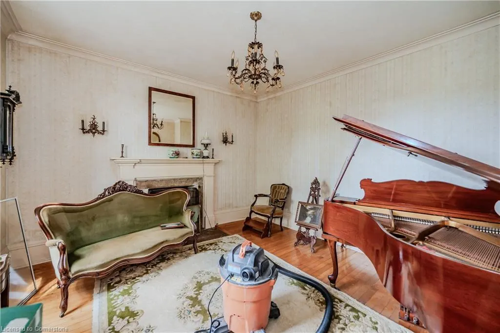13265 Nassagaweya Puslinch Townline