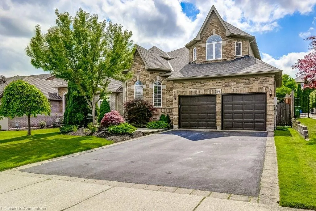 98 Davidson Boulevard