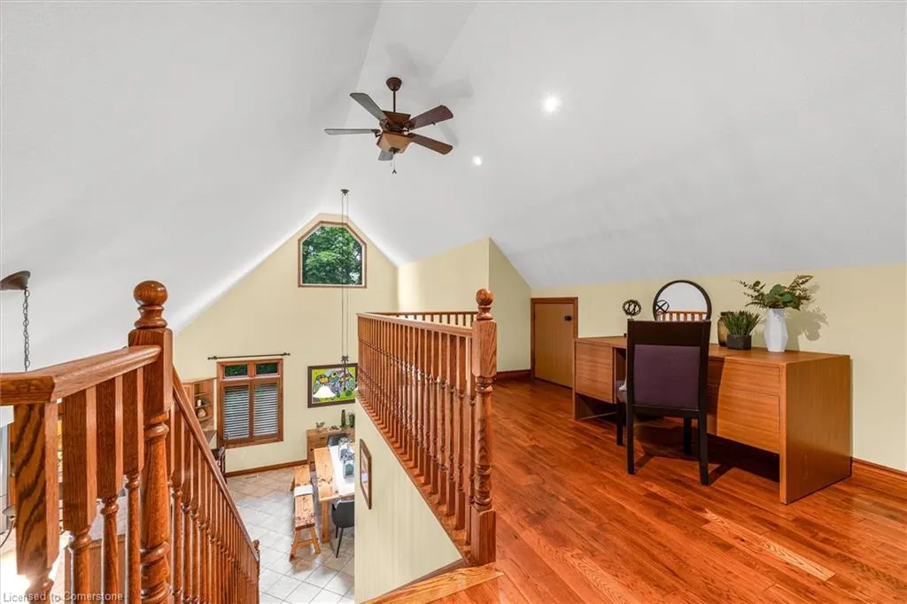 635 Millgrove Side Road