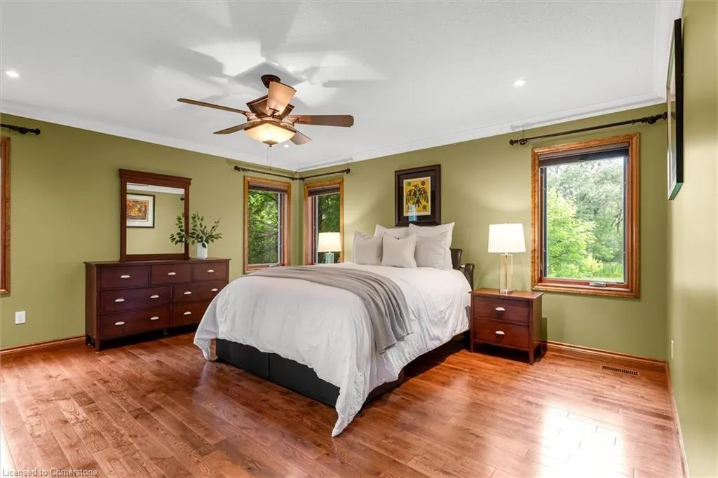 635 Millgrove Side Road
