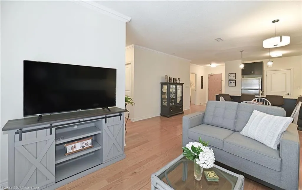 383 Main Street, #112