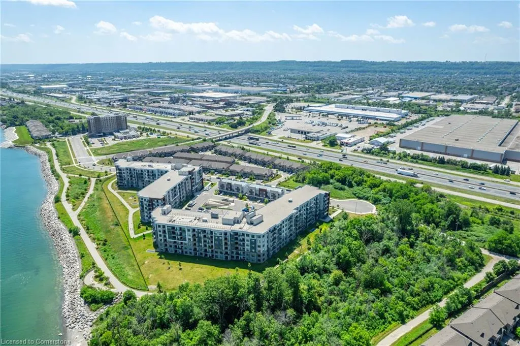 125 Shoreview Place, #422