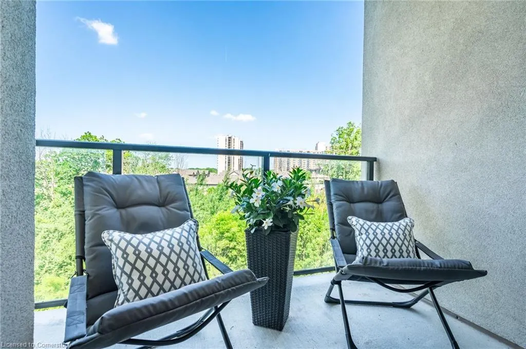 125 Shoreview Place, #422