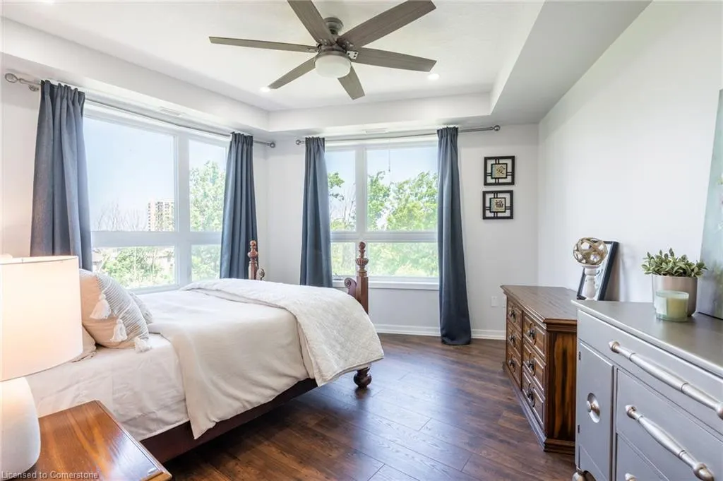 125 Shoreview Place, #422
