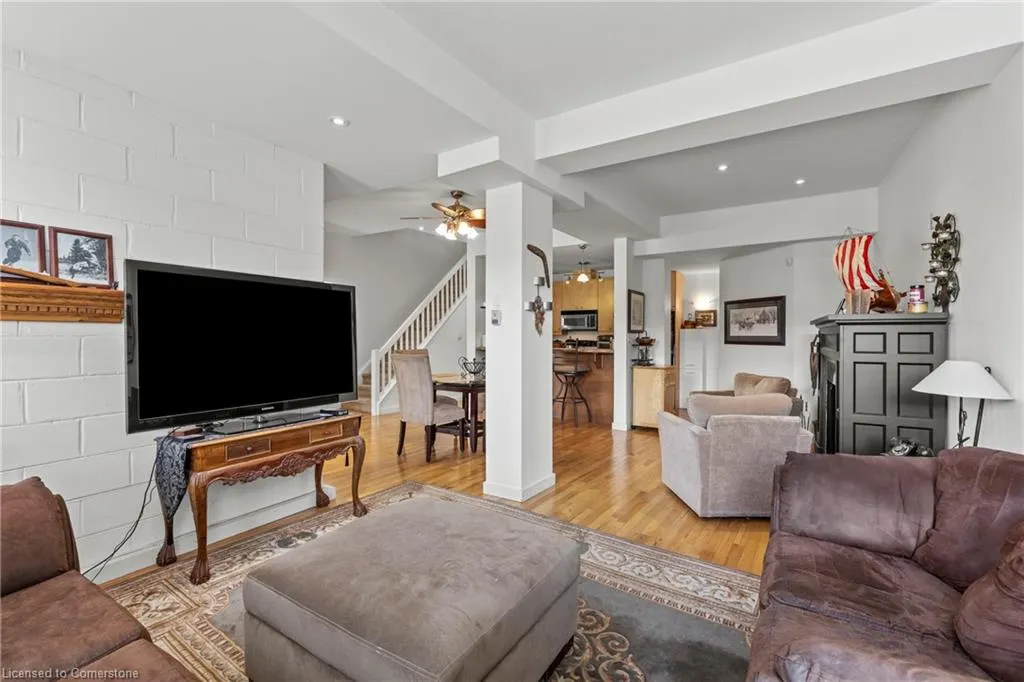 49 Ontario Street, #1