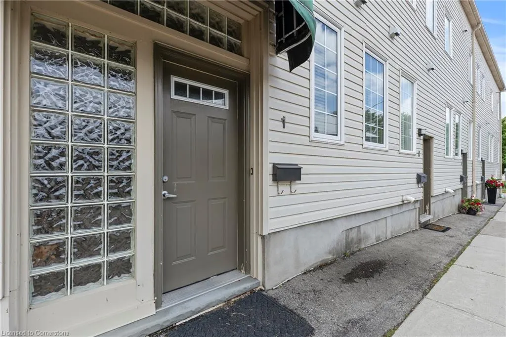 49 Ontario Street, #1