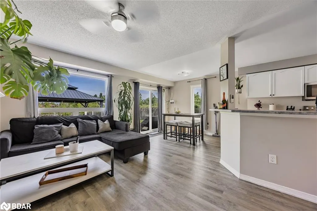 13 Sunset Place