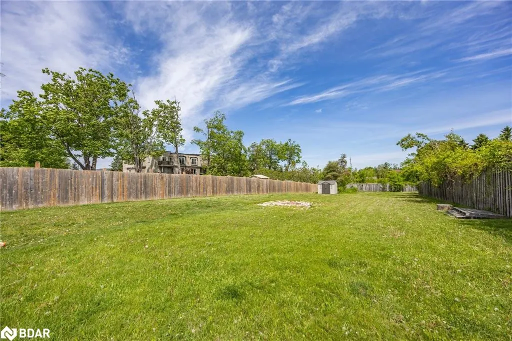 13 Sunset Place