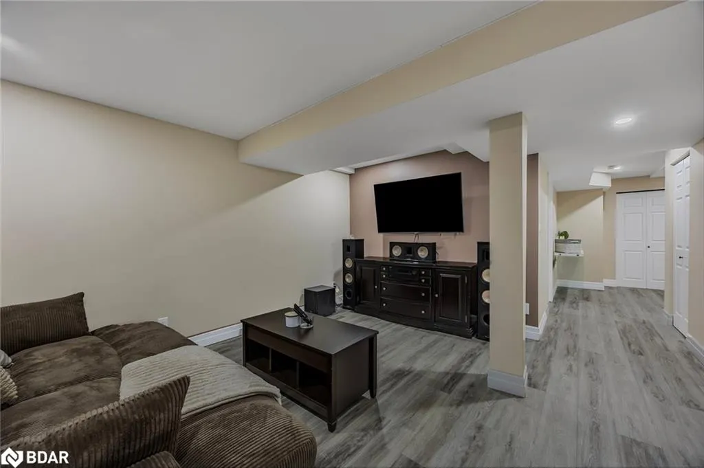 13 Sunset Place