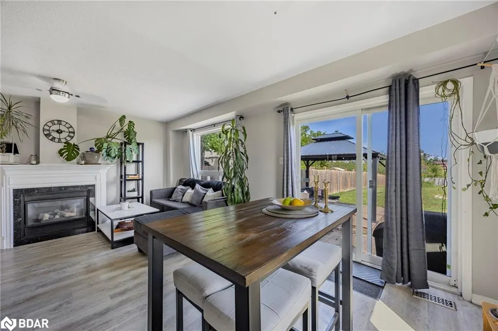 13 Sunset Place
