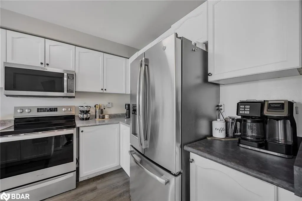 13 Sunset Place