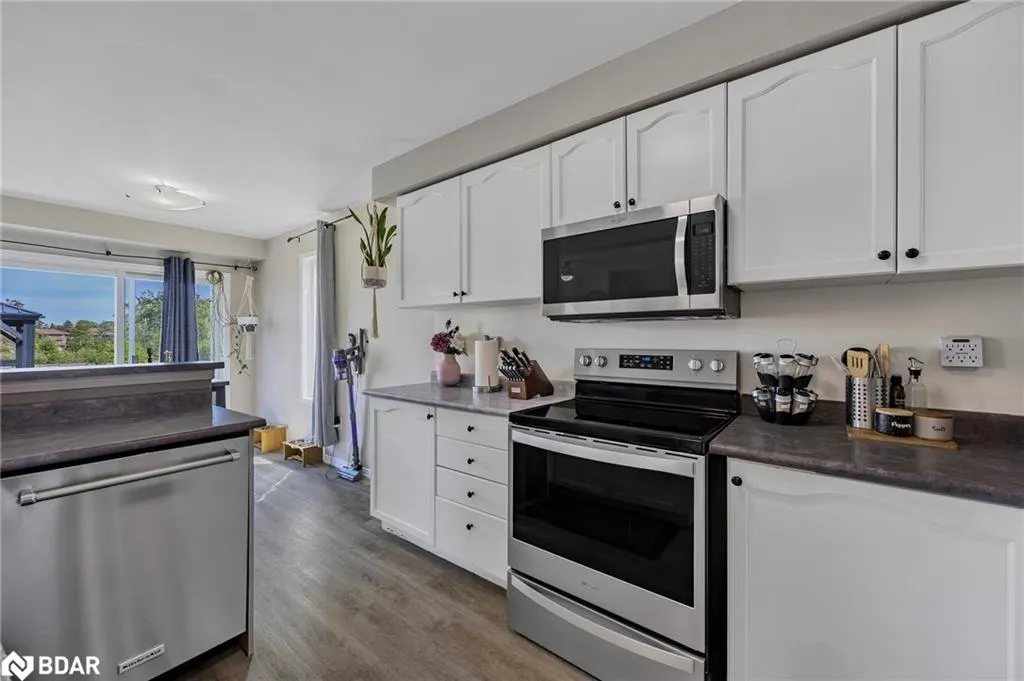 13 Sunset Place