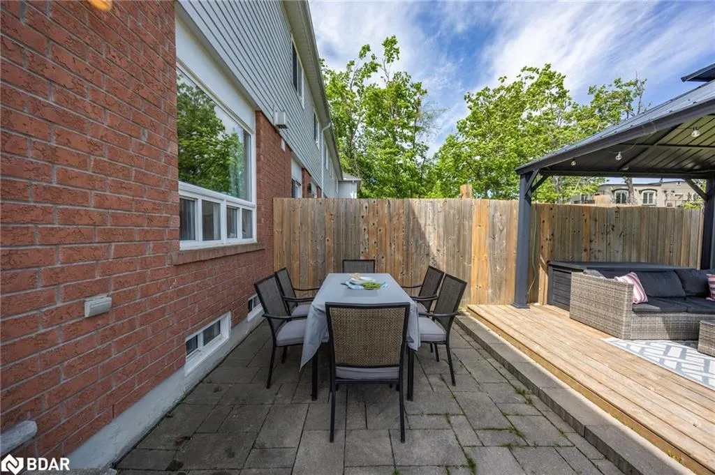 13 Sunset Place